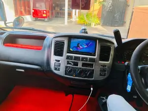 Nissan E25 2012 Van (Used)