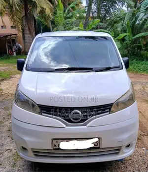 Nissan NV200 2009 Van (Used)