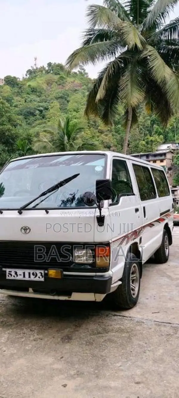 Toyota HIACE 1987 Van (Used)