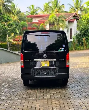 Toyota KDH Dark Prime 2015 Van (Used)