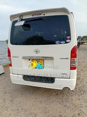 Toyota Super Gl Update 201 2017 Van (Used)