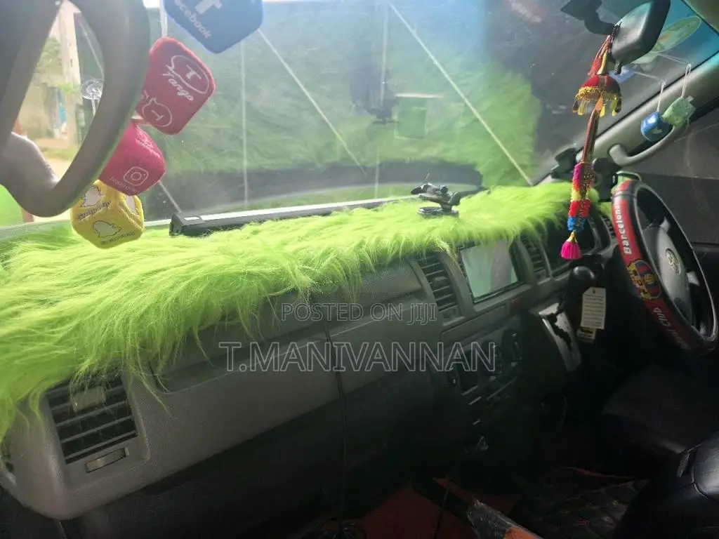 Toyota Super Gl Update 201 2017 Van (Used)