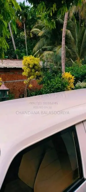 Nissan Caravan 1993 Van (Used)