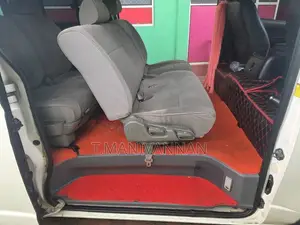 Toyota Super Gl Update 201 2017 Van (Used)