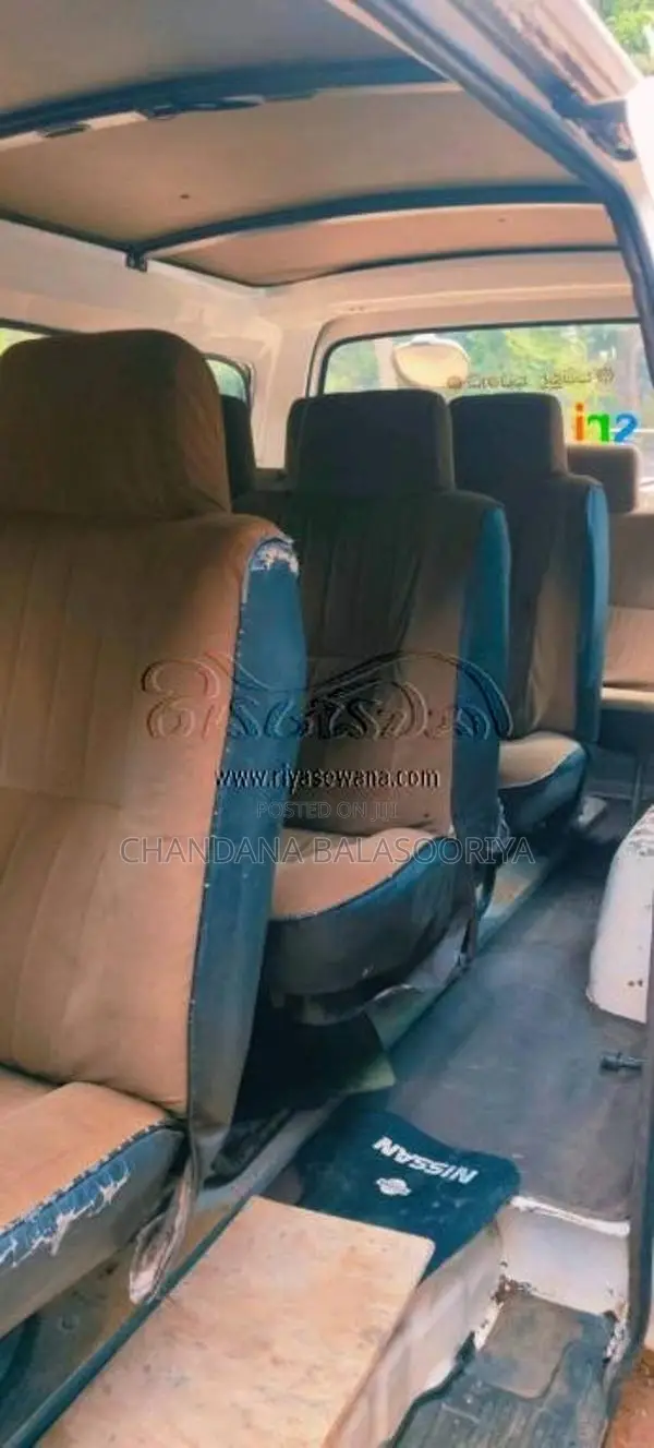 Nissan Caravan 1993 Van (Used)