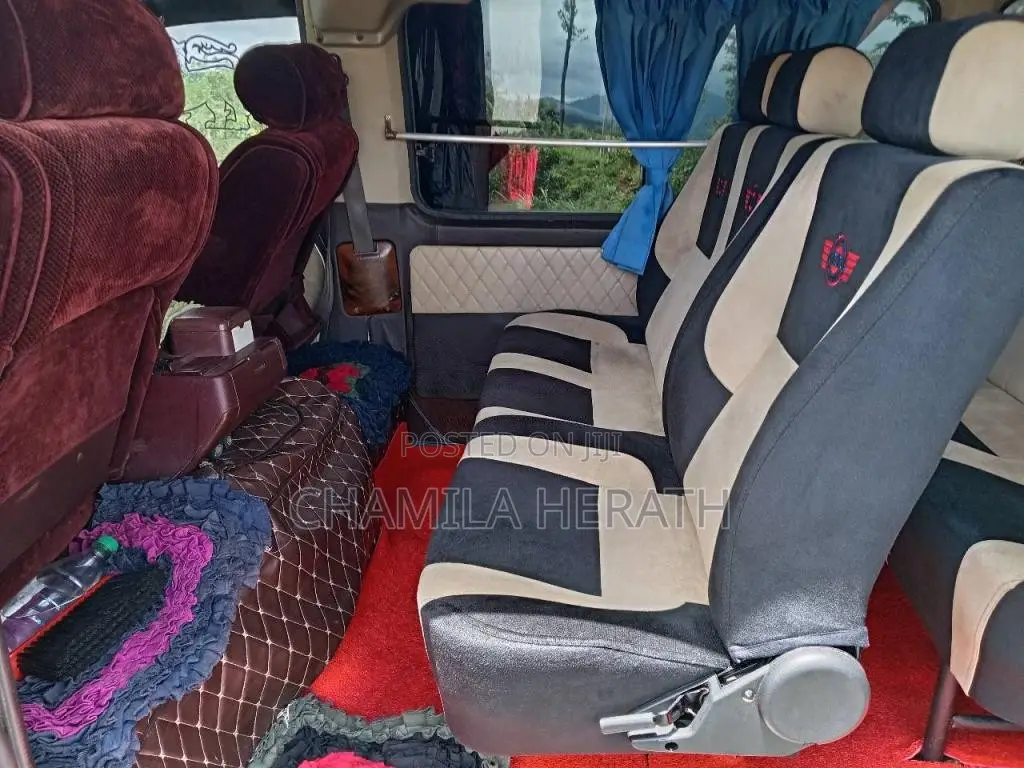 Nissan VX 1996 Van (Used)