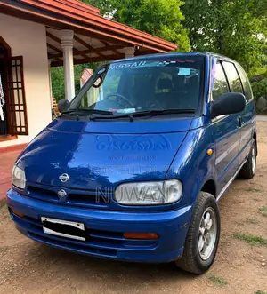 Nissan Serena 1993 Van (Used)