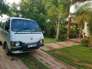 Toyota LH20 1981 Van (Used)
