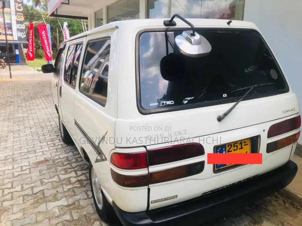 Toyota TownAce 1995 Van (Used)
