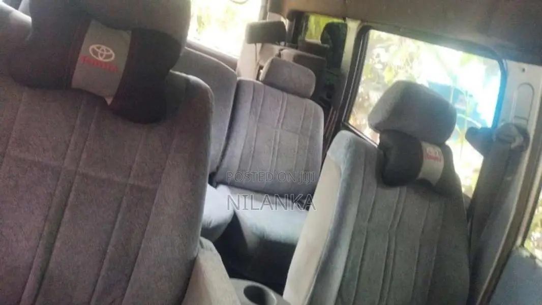 Toyota Townace Noah 1999 Van (Used)