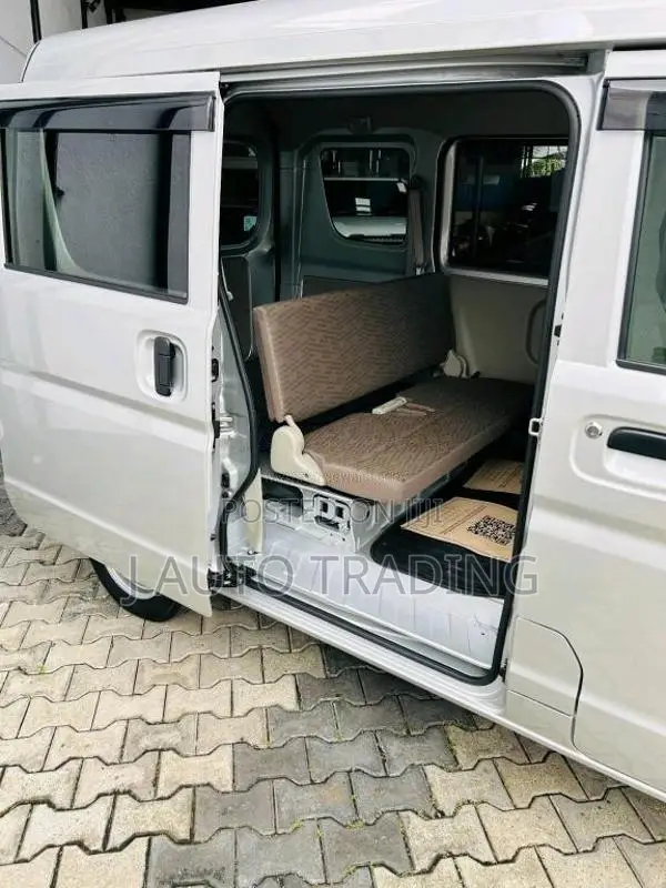 Nissan Clipper NV100 DX 2023 Van Unregistered (Recondition)