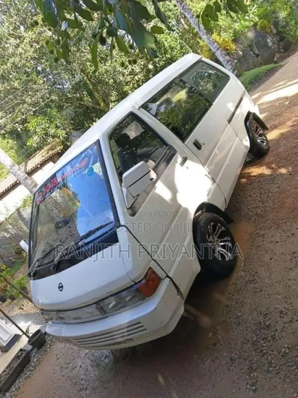 Nissan Vanette Largo 1989 Van (Used)
