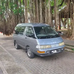 Toyota TownAce CR22 Royal Emperor 2007 Van (Used)