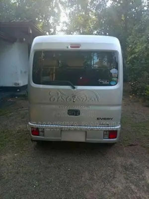 Suzuki DA17 2016 Van (Used)