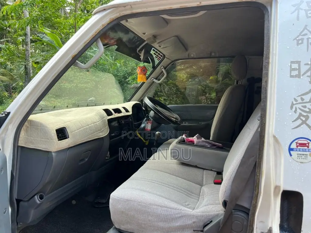Nissan Vanette 2001 Van (Used)