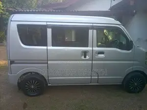 Suzuki DA17 2016 Van (Used)