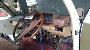 Mitsubishi L300 1986 Van (Used)