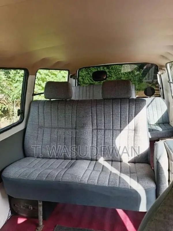 Nissan Vanette 1982 Van (Used)