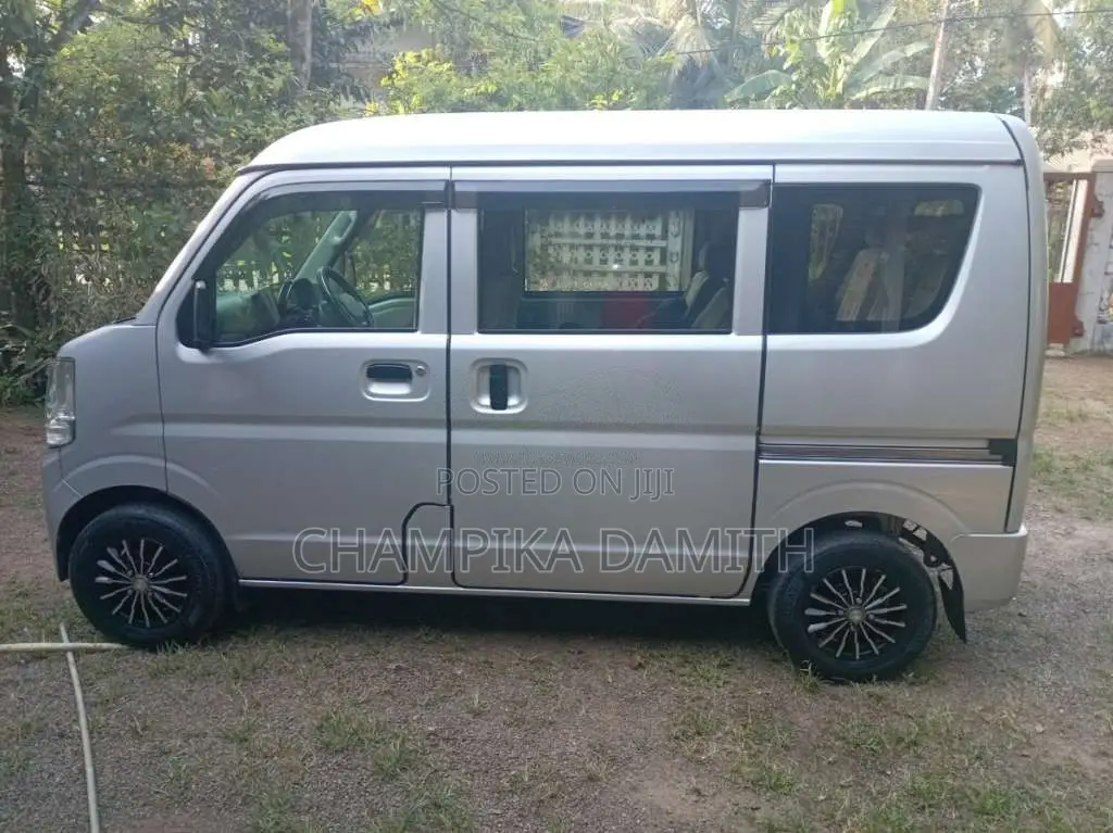 Suzuki DA17 2016 Van (Used)