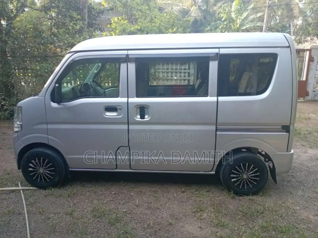 Suzuki DA17 2016 Van (Used)