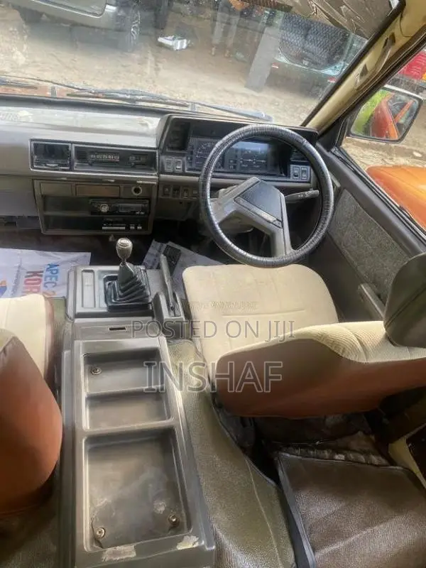 Nissan LD20 Vanette 1991 Van (Used)