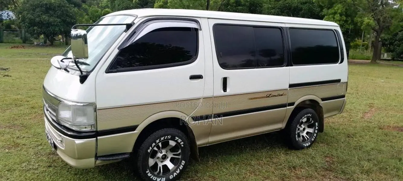 Toyota LH102 1993 Van (Used)