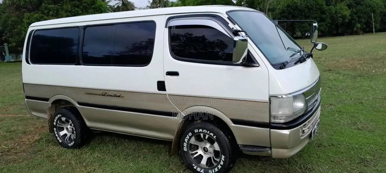Toyota LH102 1993 Van (Used)