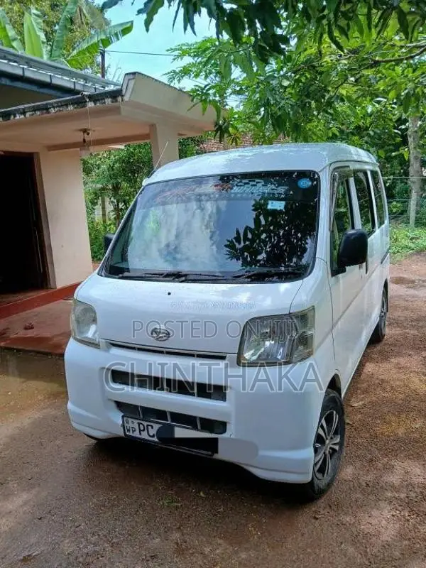 Daihatsu Hijet 320s 2007 Van (Used)