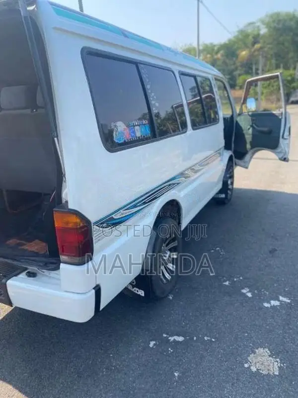 Mazda Brawny 1998 Van (Used)