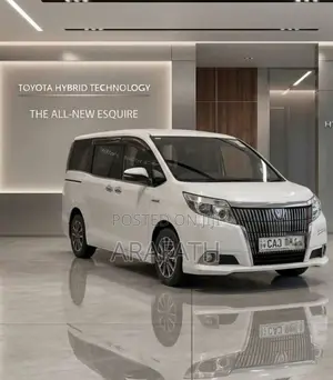 Toyota Esquire 2015 Van (Used)