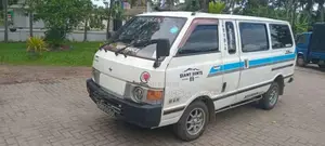 Nissan Vanette 1982 Van (Used)