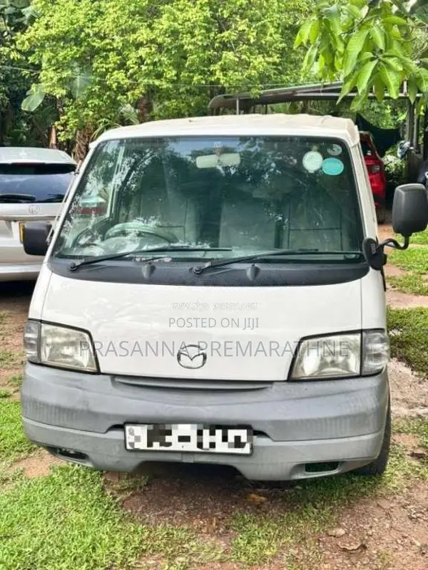 Mazda Bongo 2005 Van (Used)