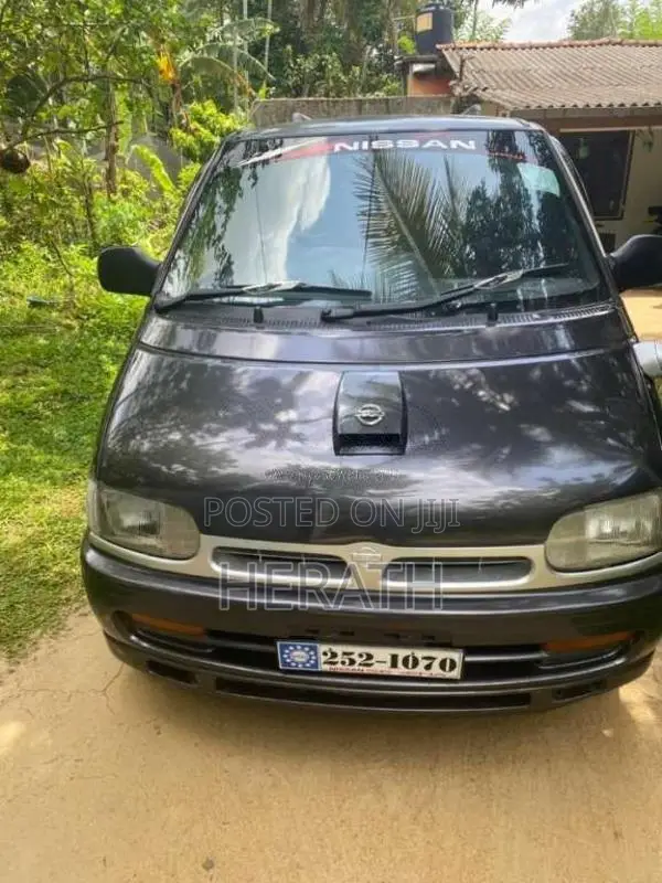 Nissan Serena 1996 Van (Used)