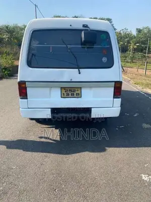 Mazda Brawny 1998 Van (Used)