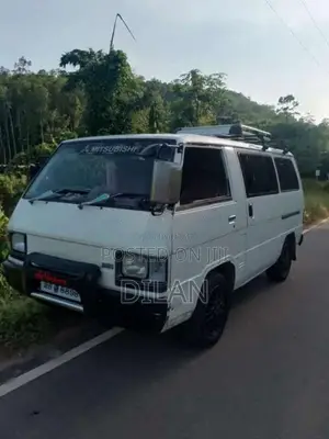 Mitsubishi L300 1988 Van (Used)