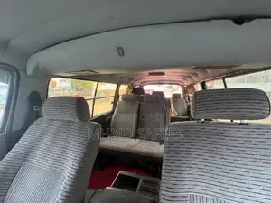 Toyota Hiace 1995 Van (Used)