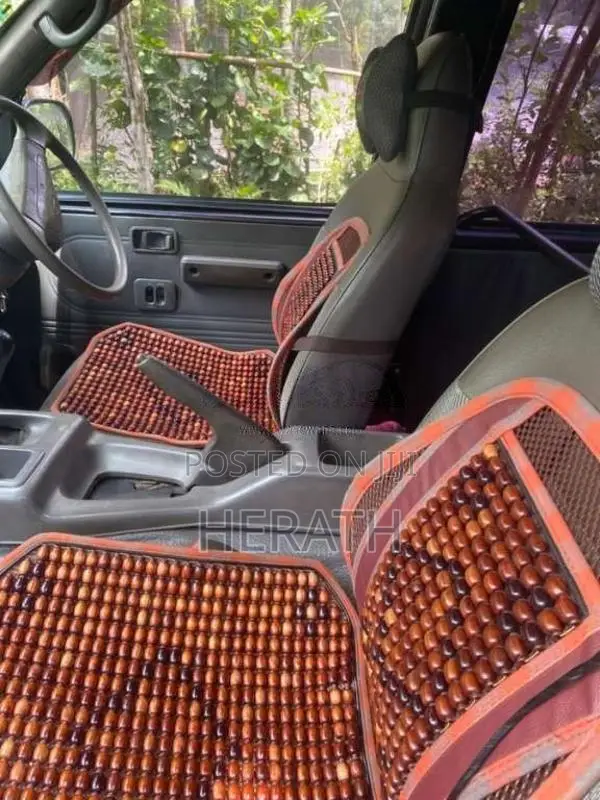 Nissan Serena 1996 Van (Used)