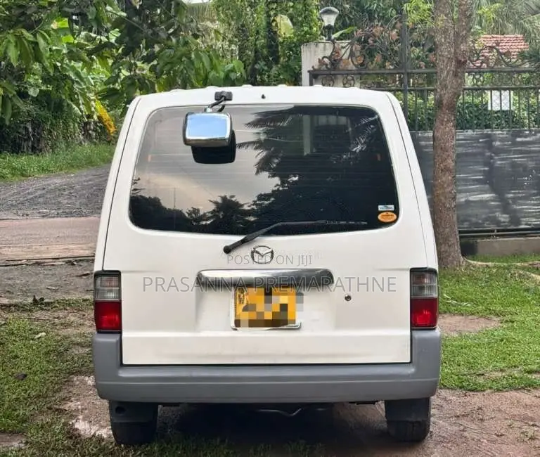 Mazda Bongo 2005 Van (Used)