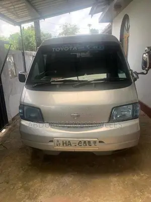 Nissan Vanette GL 1999 Van (Used)