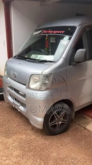 Daihatsu Hijet 2012 Van (Used)
