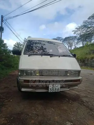 Toyota CR26 1986 Van (Used)