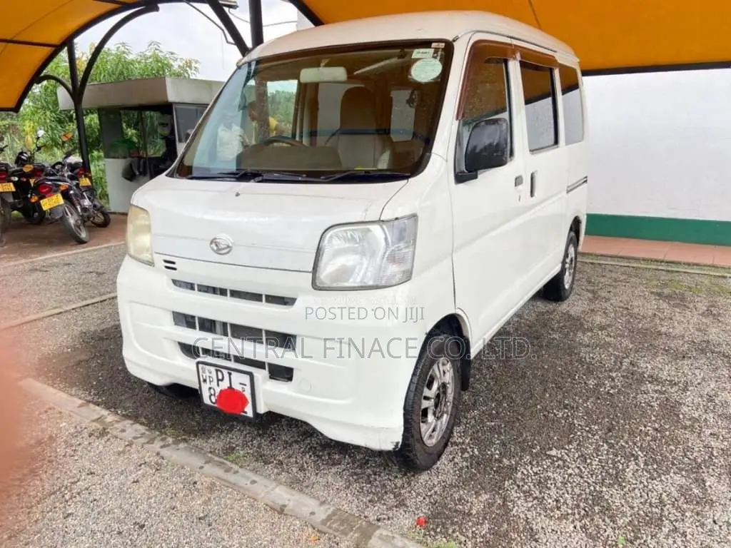 Daihatsu Hijet 2015 Van (Used)
