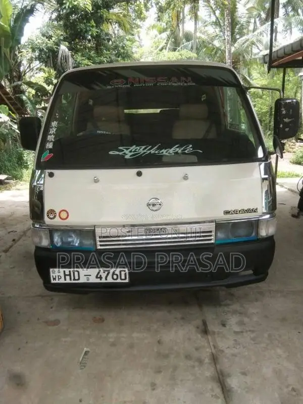 Nissan Caravan Kota 2003 Van (Used)