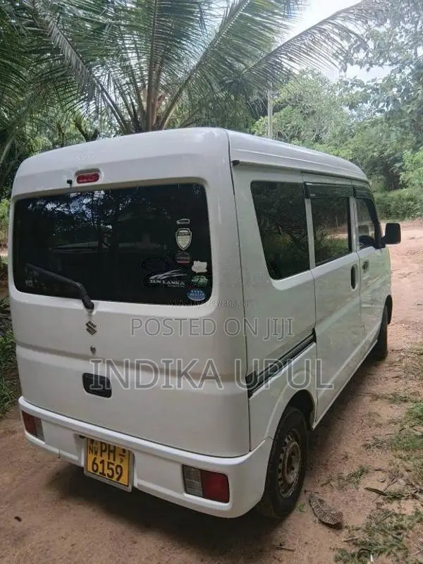 Suzuki DA17 2016 Van (Used)