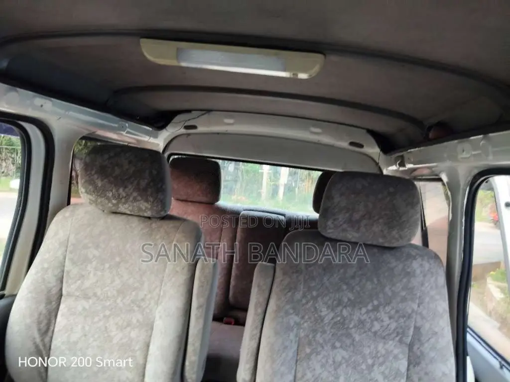 Daihatsu Hijet S200v 2007 Van (Used)