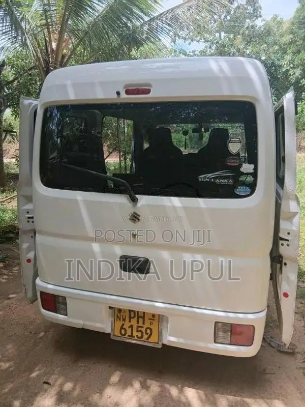 Suzuki DA17 2016 Van (Used)