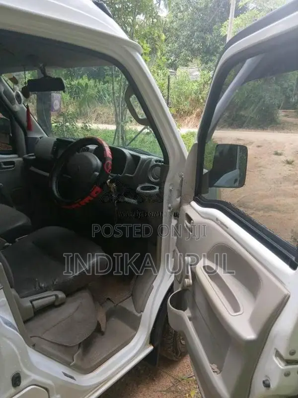 Suzuki DA17 2016 Van (Used)