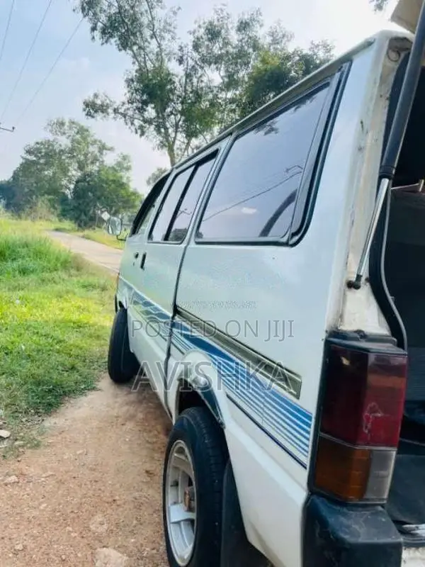 Nissan Vanette 1994 Van (Used)