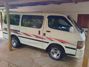 Toyota Dolphin LH 103 1994 Van (Used)