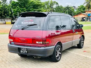 Toyota Lucida Estima 1992 Van (Used)